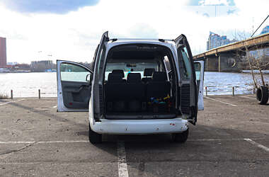 Минивэн Volkswagen Caddy 2008 в Киеве