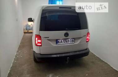 Вантажний фургон Volkswagen Caddy 2015 в Києві