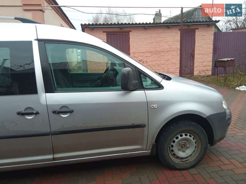 Мінівен Volkswagen Caddy 2008 в Костопілі