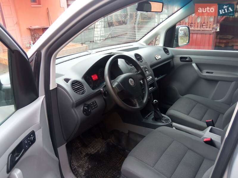 Мінівен Volkswagen Caddy 2008 в Костопілі