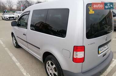 Минивэн Volkswagen Caddy 2006 в Киеве