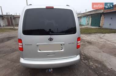 Volkswagen Caddy 2011