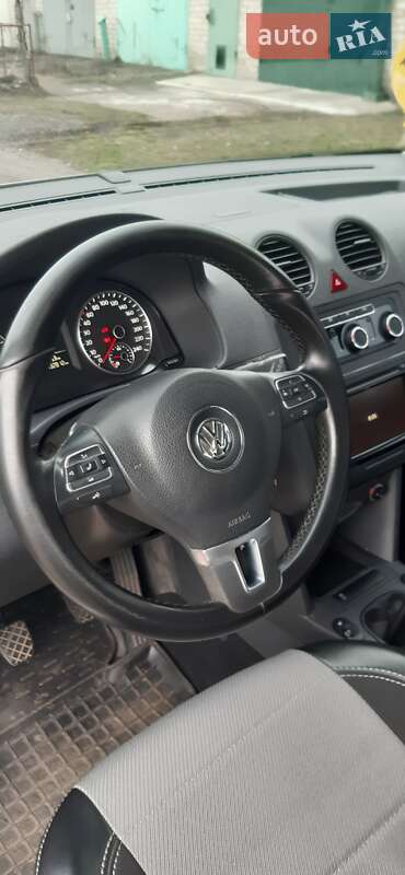 Минивэн Volkswagen Caddy 2011 в Кропивницком