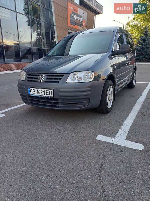 Минивэн Volkswagen Caddy 2008 в Киеве