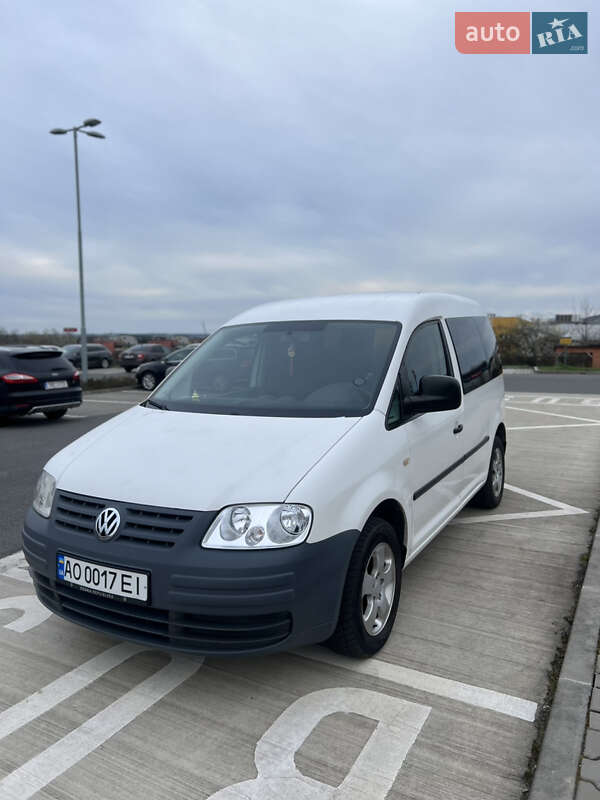Минивэн Volkswagen Caddy 2008 в Тячеве