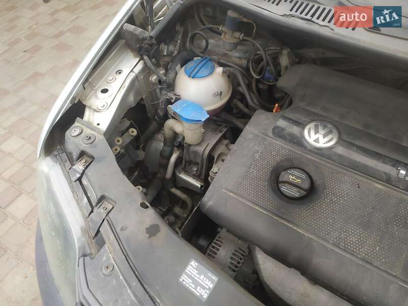 Volkswagen Caddy 2004