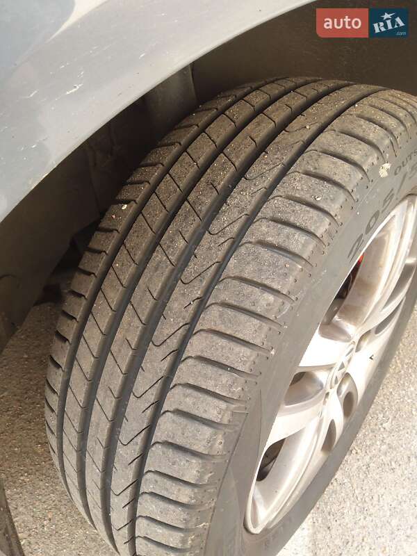 Мінівен Volkswagen Caddy 2013 в Києві