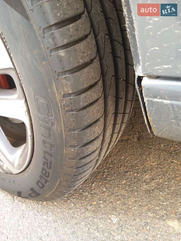 Мінівен Volkswagen Caddy 2013 в Києві