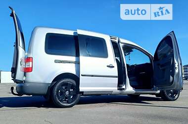 Мінівен Volkswagen Caddy 2010 в Києві