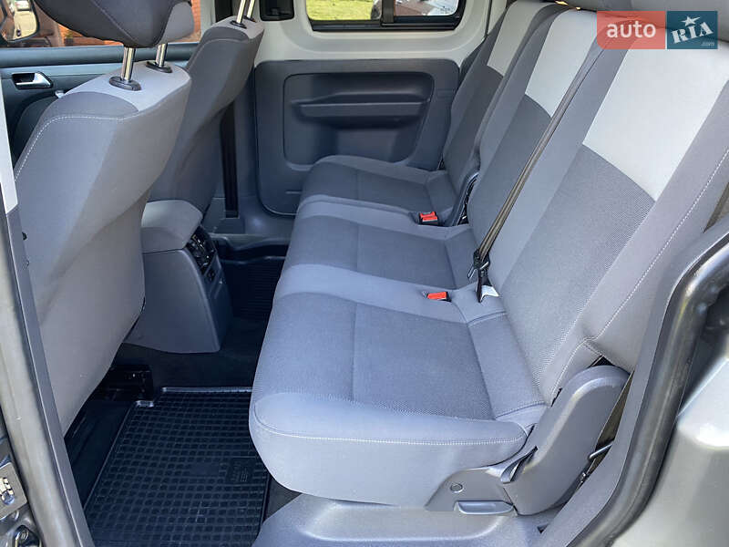 Мінівен Volkswagen Caddy 2012 в Луцьку