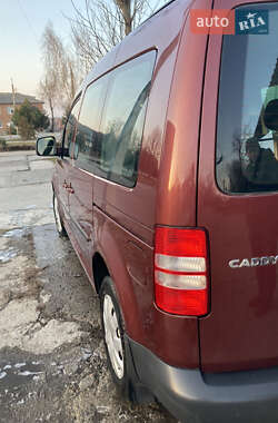 Универсал Volkswagen Caddy 2012 в Долинской