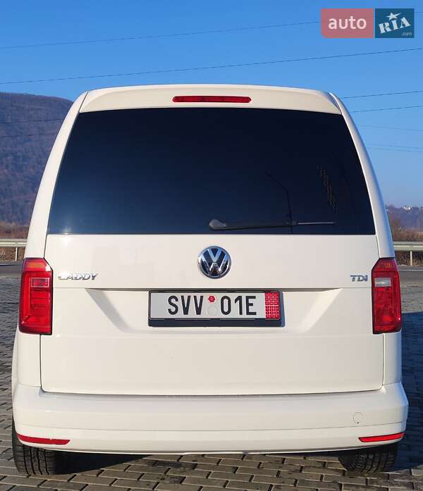 Мінівен Volkswagen Caddy 2017 в Хусті