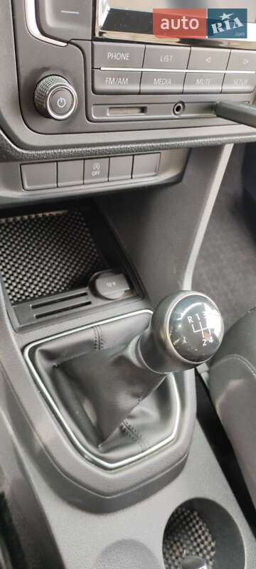 Мінівен Volkswagen Caddy 2017 в Хусті