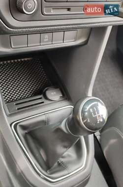 Минивэн Volkswagen Caddy 2017 в 