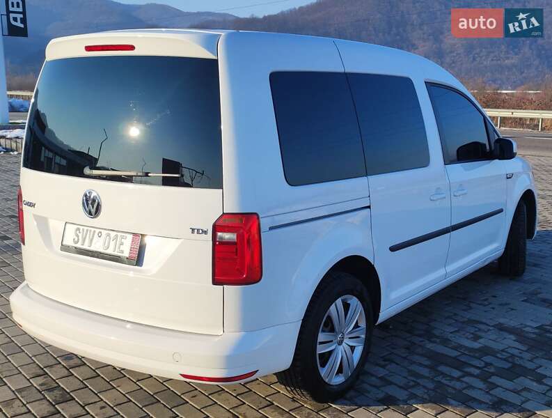 Мінівен Volkswagen Caddy 2017 в Хусті
