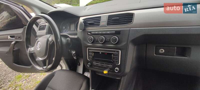 Мінівен Volkswagen Caddy 2017 в Хусті