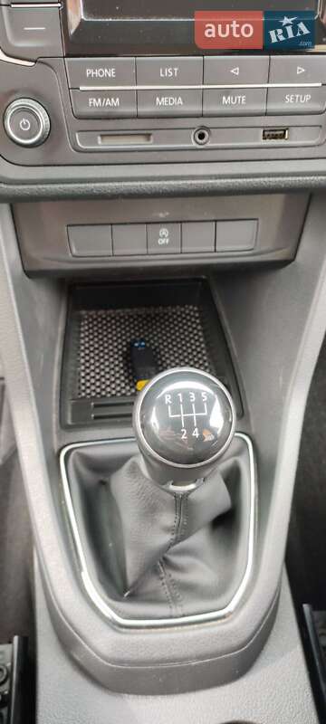 Мінівен Volkswagen Caddy 2017 в Хусті