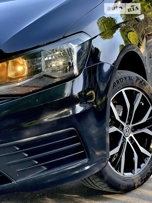 Грузовой фургон Volkswagen Caddy 2016 в Ровно