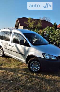 Минивэн Volkswagen Caddy 2011 в Иршаве