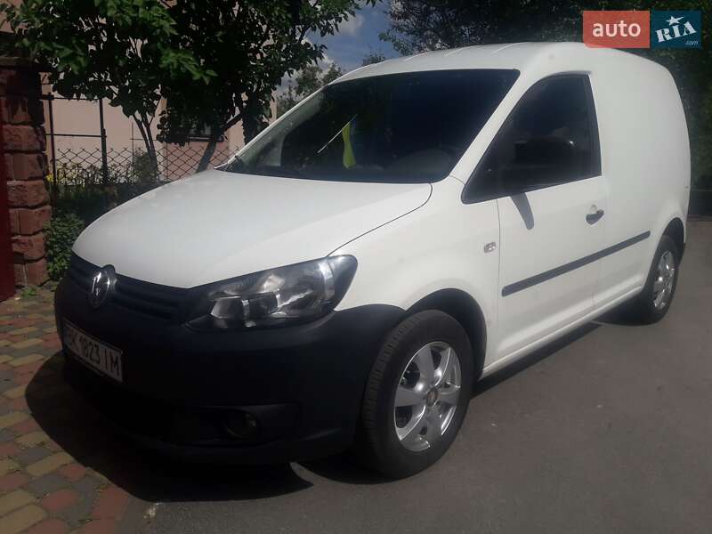 Грузовой фургон Volkswagen Caddy 2012 в 