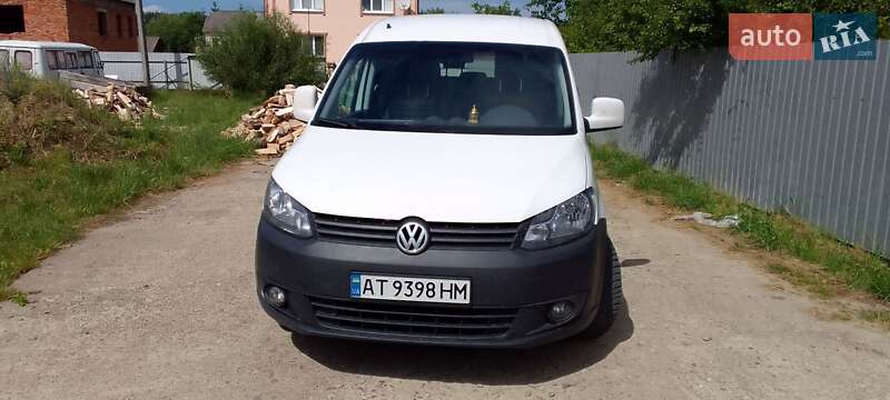 Мінівен Volkswagen Caddy 2013 в Рожнятові