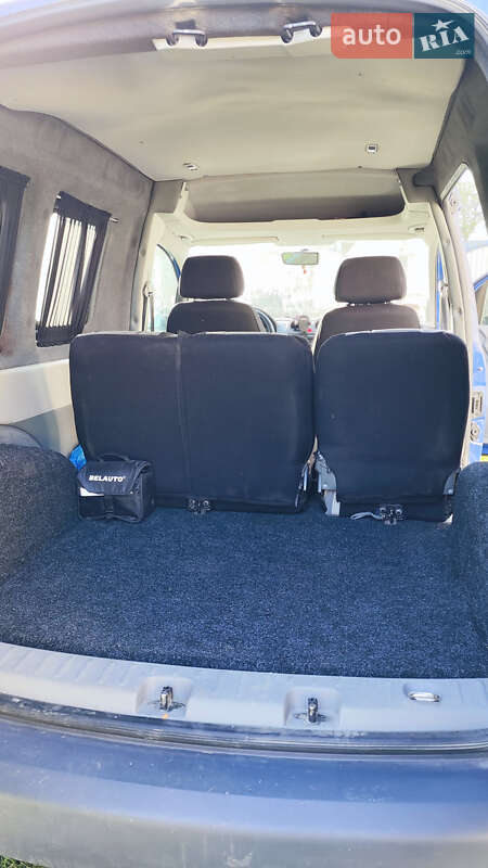 Минивэн Volkswagen Caddy 2006 в Коломые