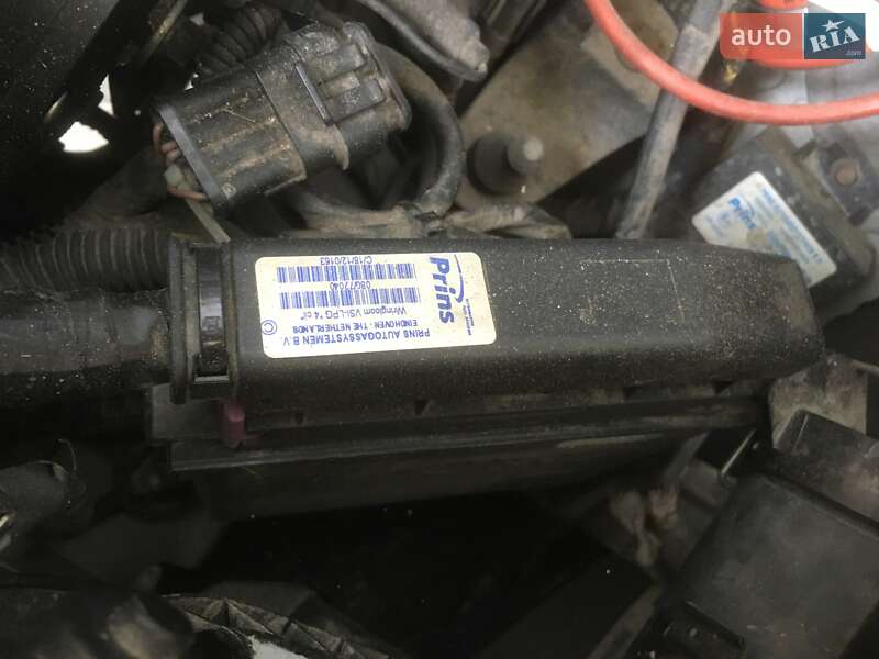 Мінівен Volkswagen Caddy 2010 в Житомирі