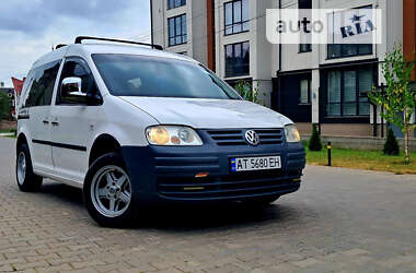 Мінівен Volkswagen Caddy 2004 в Чернівцях