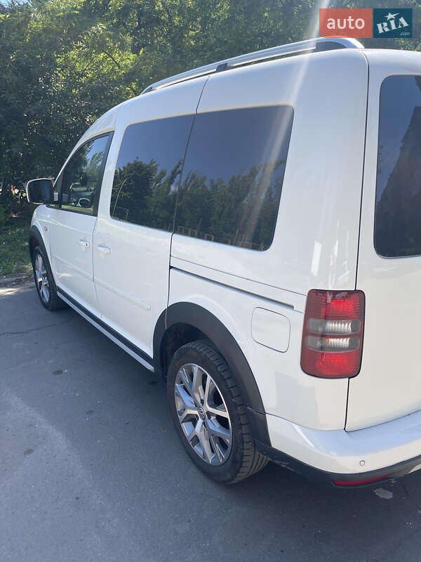 Минивэн Volkswagen Caddy 2013 в Одессе