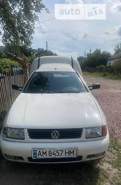 Мінівен Volkswagen Caddy 2002 в Овручі