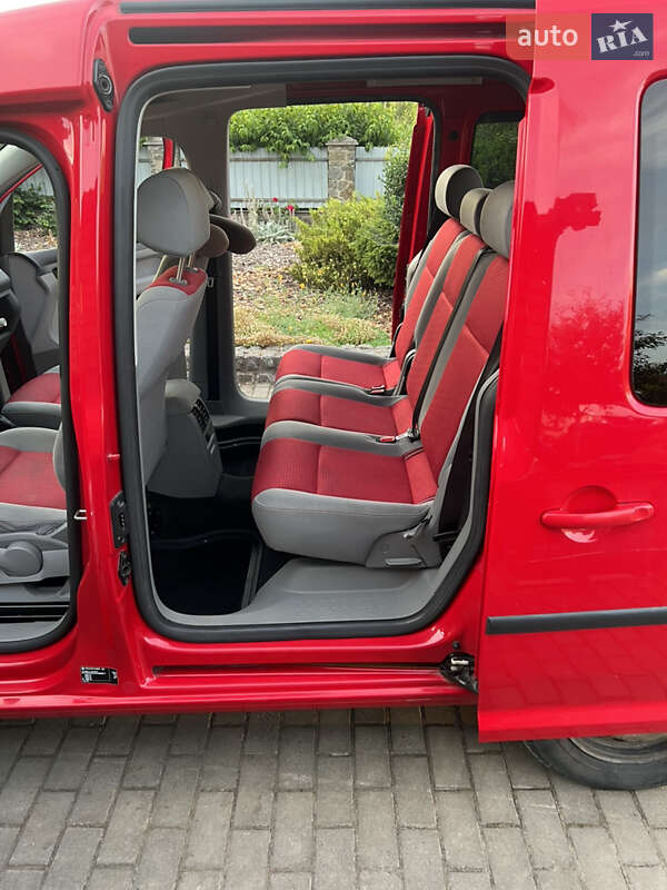 Минивэн Volkswagen Caddy 2009 в Киеве