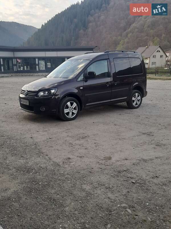 Volkswagen Caddy 2012