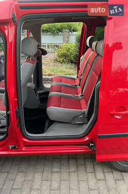 Минивэн Volkswagen Caddy 2009 в 