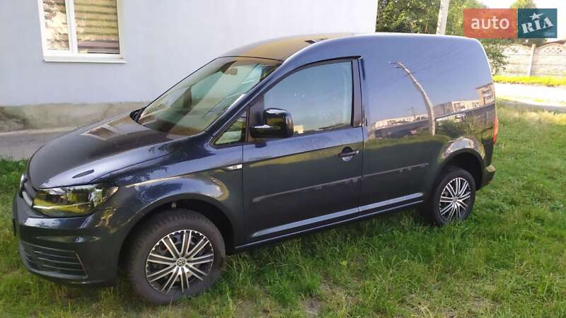 Грузовой фургон Volkswagen Caddy 2019 в 
