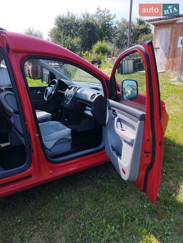 Мінівен Volkswagen Caddy 2009 в Львові