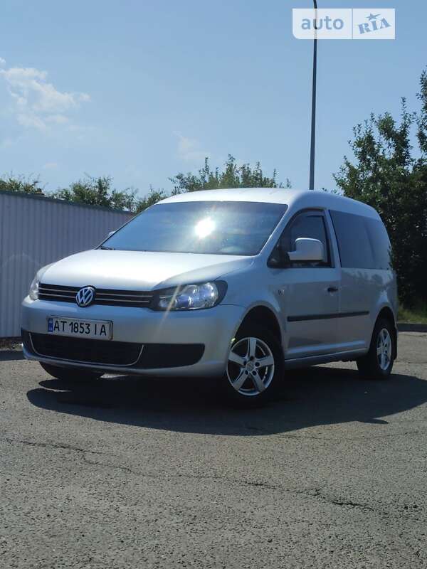 Мінівен Volkswagen Caddy 2011 в Коломиї