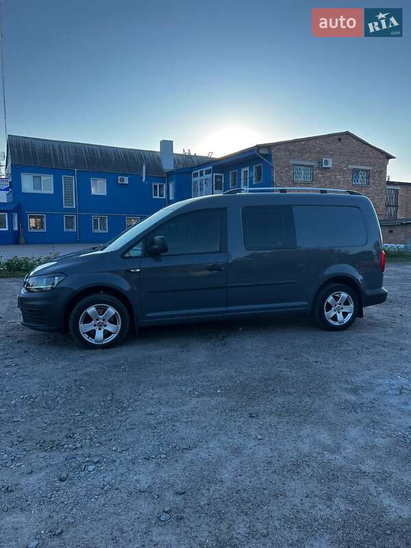 Минивэн Volkswagen Caddy 2016 в Бердичеве