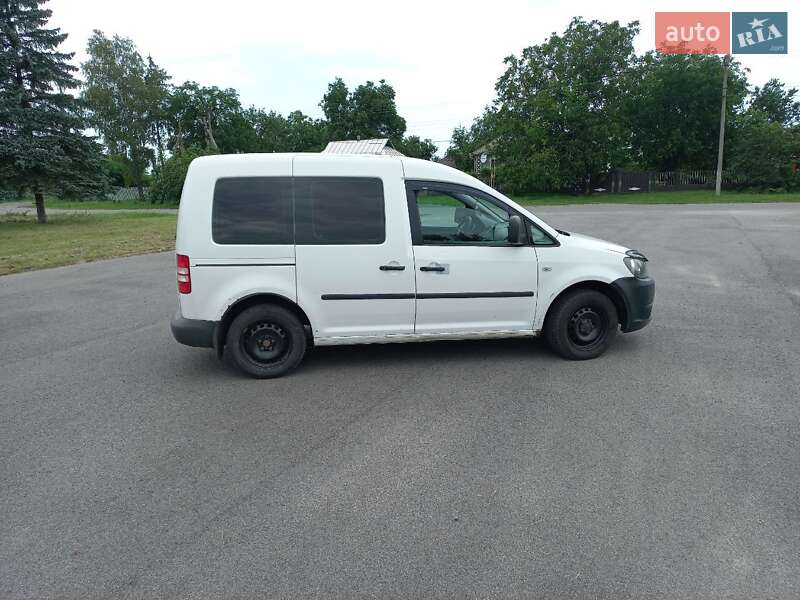 Мінівен Volkswagen Caddy 2011 в Христинівці