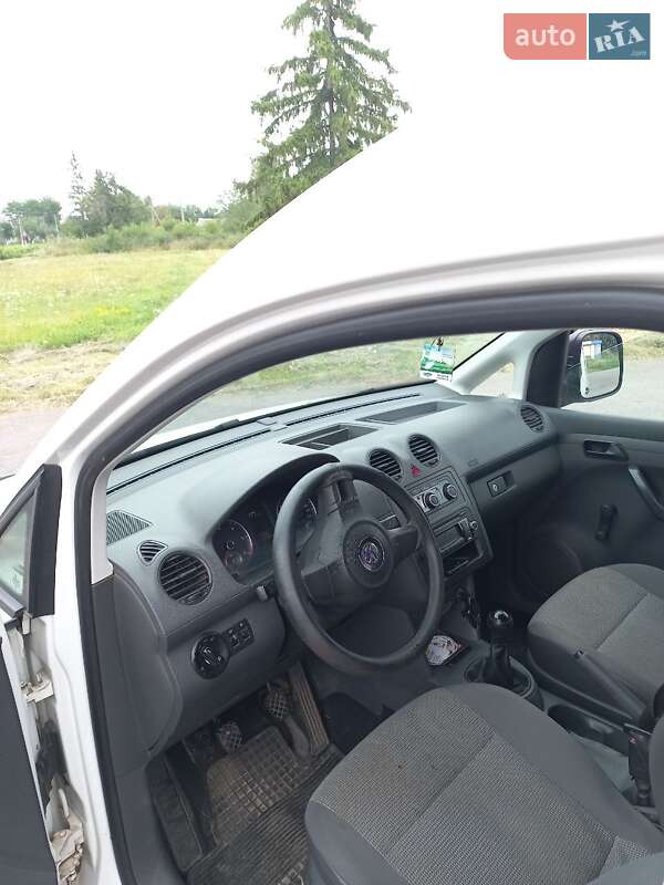 Мінівен Volkswagen Caddy 2011 в Христинівці