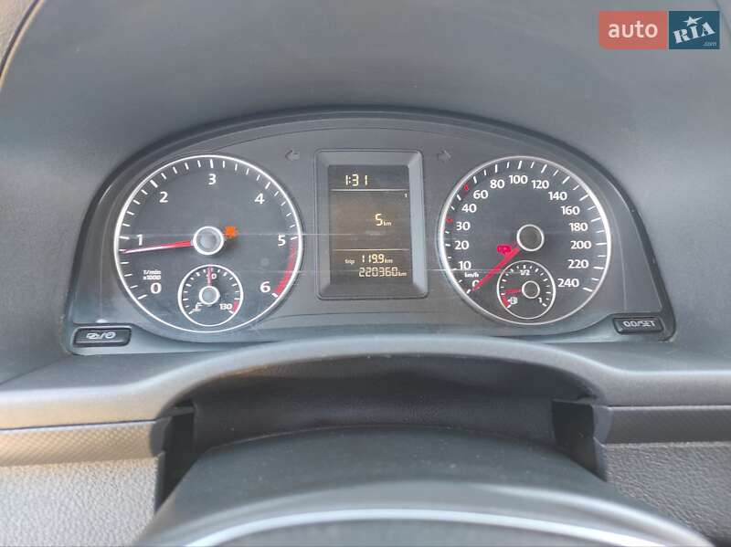 Минивэн Volkswagen Caddy 2013 в Киеве фото 7 Минивэн Volkswagen Caddy 2013 в Киеве