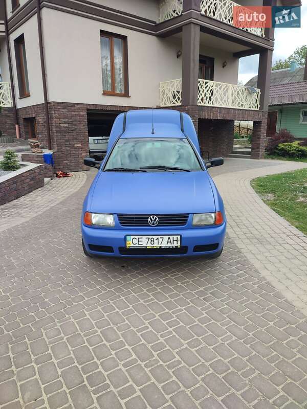 Пікап Volkswagen Caddy 2003 в Чернівцях