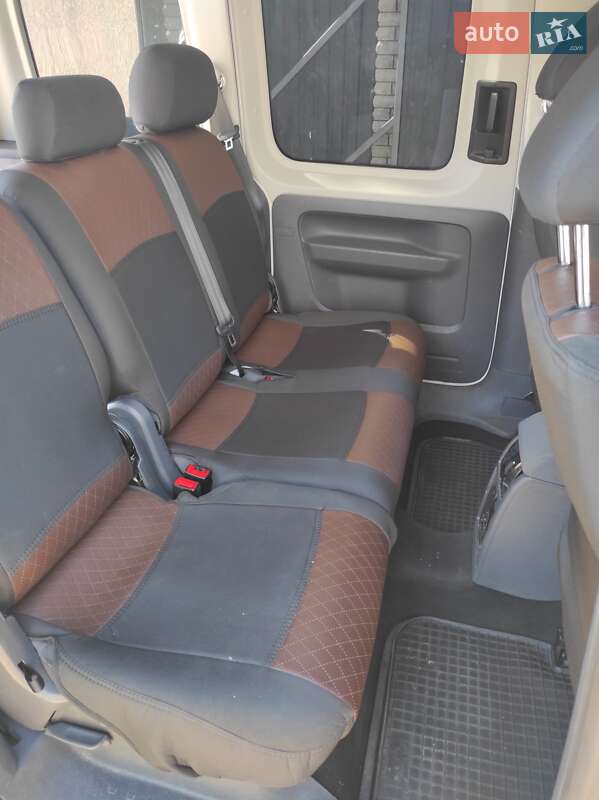 Мінівен Volkswagen Caddy 2014 в Бердичеві