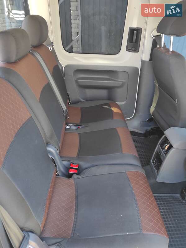 Мінівен Volkswagen Caddy 2014 в Бердичеві