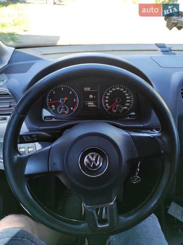 Мінівен Volkswagen Caddy 2014 в Бердичеві