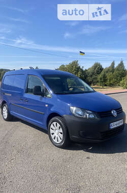 Вантажний фургон Volkswagen Caddy 2014 в Виноградові