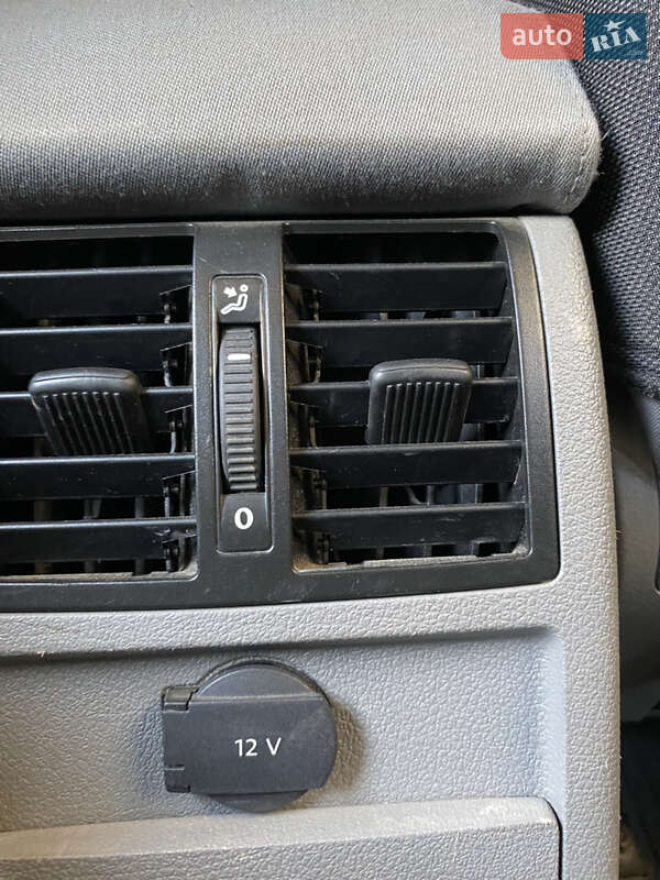 Минивэн Volkswagen Caddy 2008 в Отынии