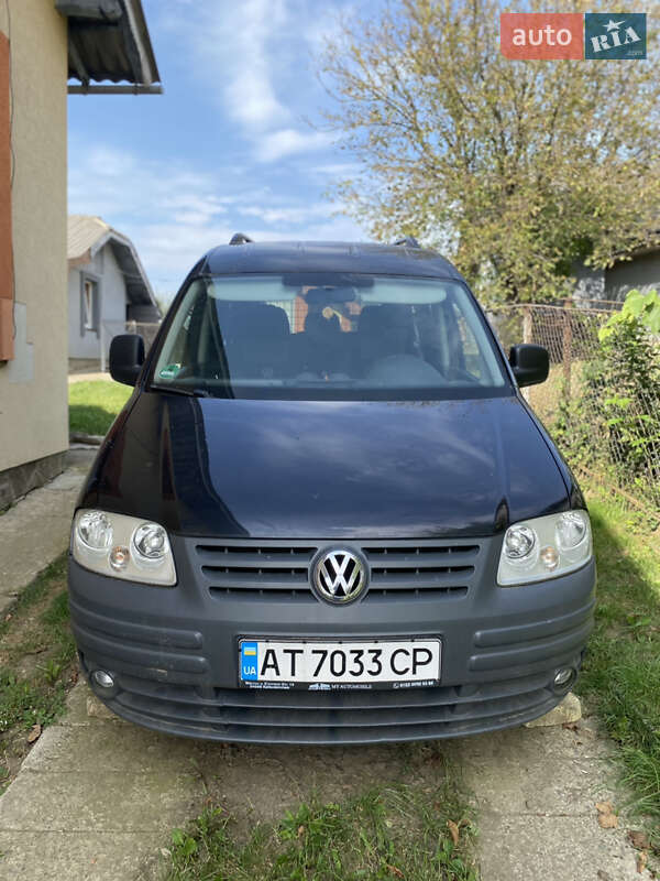 Минивэн Volkswagen Caddy 2008 в Отынии