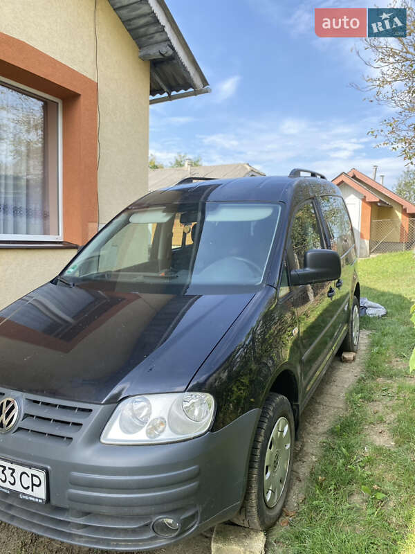 Минивэн Volkswagen Caddy 2008 в Отынии