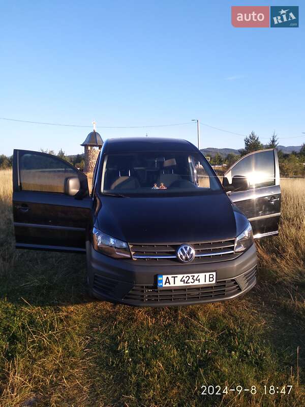 Минивэн Volkswagen Caddy 2016 в Ивано-Франковске