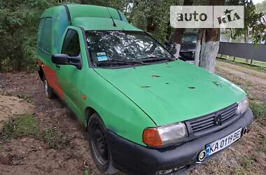 Вантажний фургон Volkswagen Caddy 2003 в Чернівцях